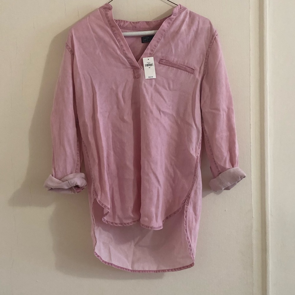 GAP pink denim top!